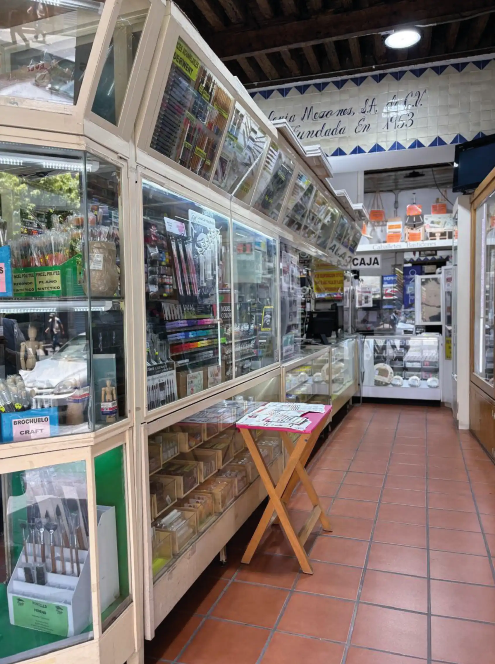 Instalaciones Pinceles y más