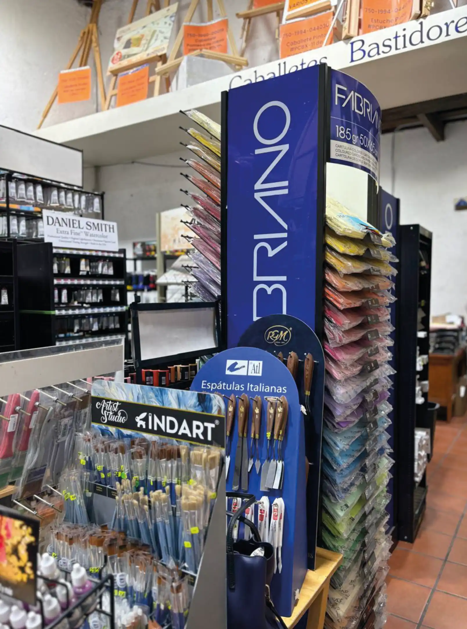 Instalaciones Pinceles y más